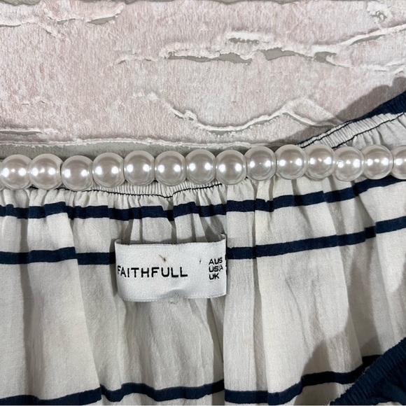 Faithfull the Brand Solerno Claremont Stripe Off The Shoulder Crop Top Size 4 - Picture 6 of 9